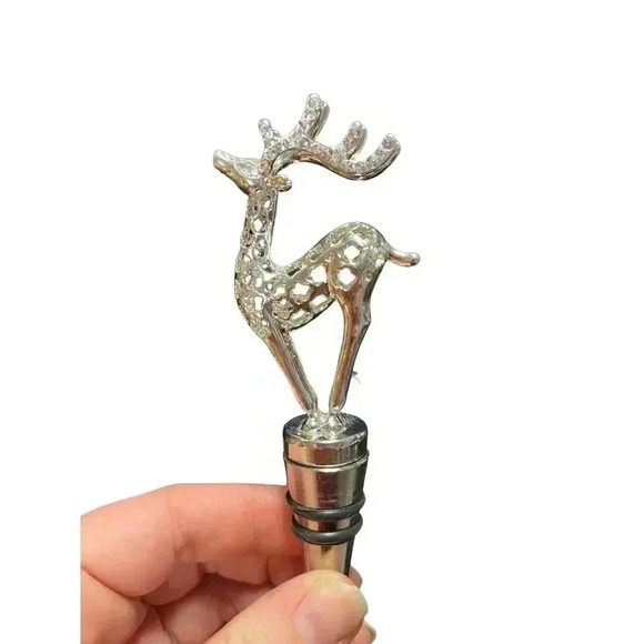Reindeer Bottle Stopper Bar Tool Silver with Rhinestone Antlers Pier 1 Imports - Picture 2 of 3